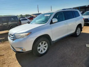 Toyota Highlander 3.5L 6 2013