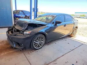 Lexus IS 2.5L 6 2015