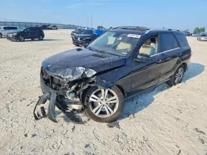Mercedes-Benz ML 3.5L 6 2015