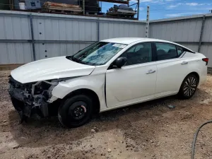 Nissan Altima 2.5L 4 2025