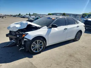 Toyota Camry 2.5L 4 2016