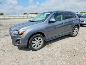 Mitsubishi Outlander 2.0L 4 2015