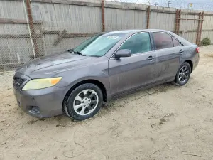 Toyota Camry 2.5L 4 2010