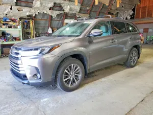 Toyota Highlander 3.5L 6 2019