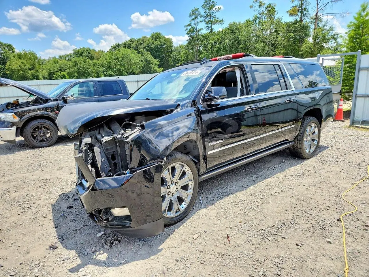 GMC Yukon 6.2L 8 2015