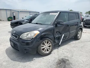 Kia Soul + 2.0L 4 2012