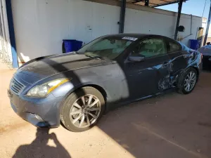 Infiniti G37 3.7L 6 2012