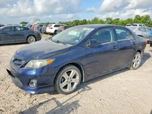 Toyota Corolla 1.8L 4 2013