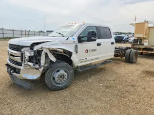 Ford F550 6.7L 8 2019