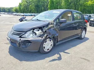 Nissan Versa 1.8L 4 2010