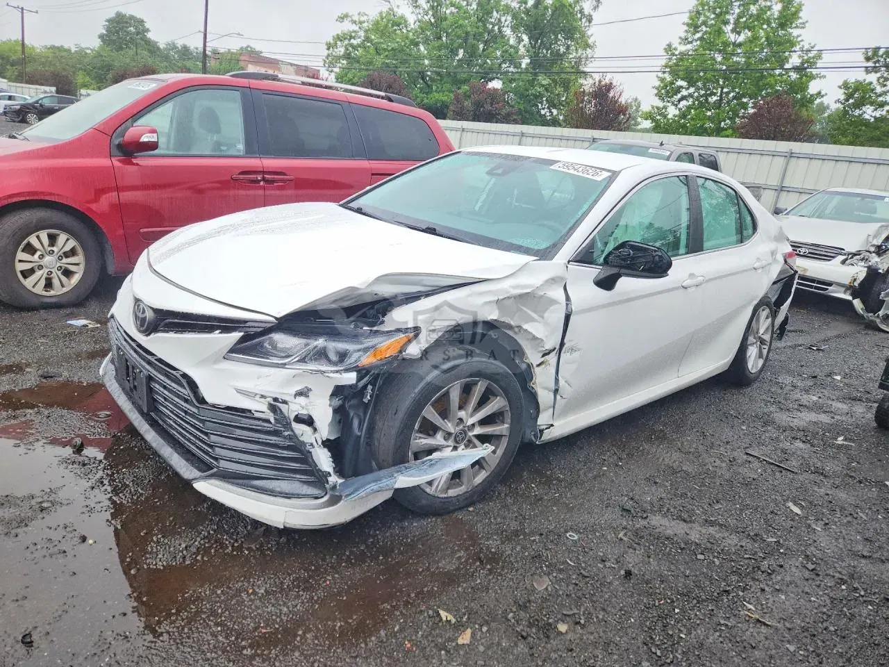 Toyota Camry 2.5L 4 2021