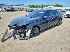 Nissan Altima 2.5L 4 2021