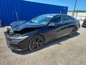 Hyundai Elantra 2.0L 4 2026