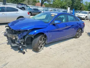 Hyundai Elantra 2.0L 4 2023