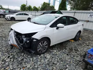 Nissan Versa 1.6L 4 2025