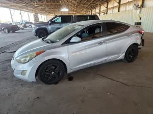 Hyundai Elantra 1.8L 4 2013