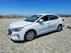 Hyundai Elantra 2.0L 4 2020