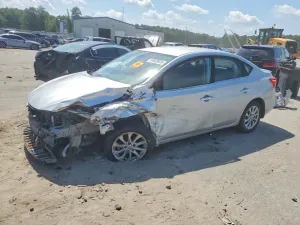 Nissan Sentra 1.8L 4 2017