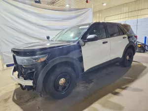 Ford Explorer 3.3L 6 2023