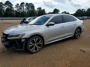 Volkswagen Passat 2.0L 4 2020