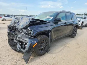 Jeep Grand Cherokee 2.0L 4 2026