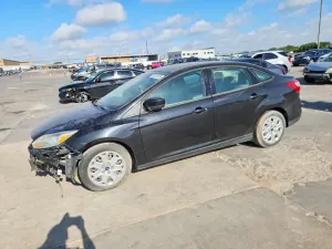 Ford Focus 2.0L 4 2012