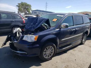 Chrysler Town & Country 3.6L 6 2013