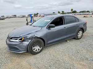Volkswagen Jetta 2L 4 2015