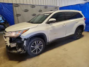 Toyota Highlander 3.5L 6 2019