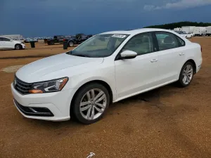 Volkswagen Passat 2.0L 4 2019