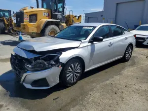 Nissan Altima 2.5L 4 2025