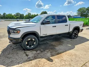 RAM 1500 5.7L 8 2024