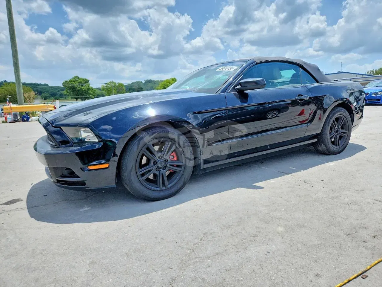 Ford Mustang 3.7L 6 2014