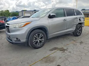 Toyota Highlander 3.5L 6 2016