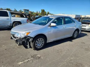Toyota Camry 2.5L 4 2012