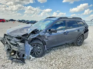 Subaru Outback 2.4L 4 2025