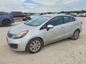 Kia Rio 1.6L 4 2015
