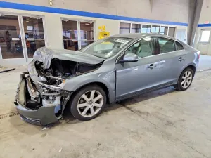 Volvo S60 2.0L 4 2016