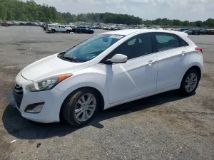 Hyundai Elantra 1.8L 4 2013