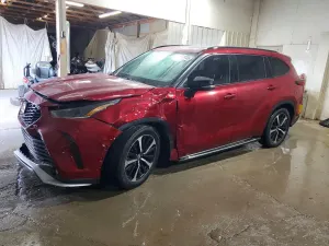 Toyota Highlander 3.5L 6 2021