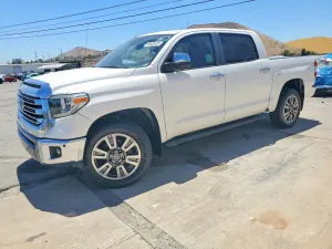 Toyota Tundra 5.7L 8 2019