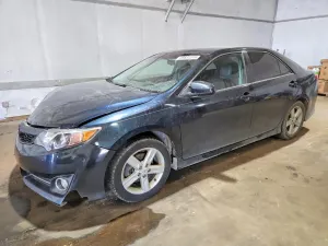 Toyota Camry 2.5L 4 2012