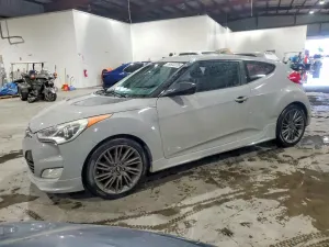 Hyundai Veloster 1.6L 4 2013
