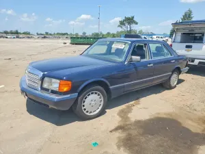 Mercedes-Benz 560 5.6L 8 1990