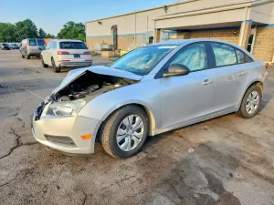 Chevrolet Cruze 1.8L 4 2013