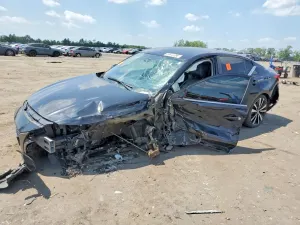 Nissan Altima 2.5L 4 2020