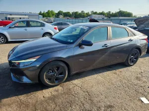 Hyundai Elantra 2.0L 4 2021