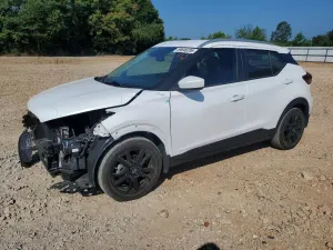 Nissan Kicks 1.6L 4 2023