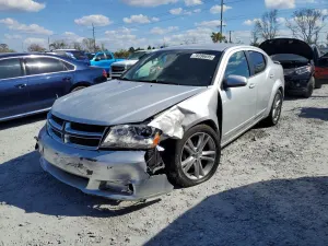 Dodge Avenger 3.6L 6 2011