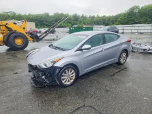 Hyundai Elantra 1.8L 4 2015
